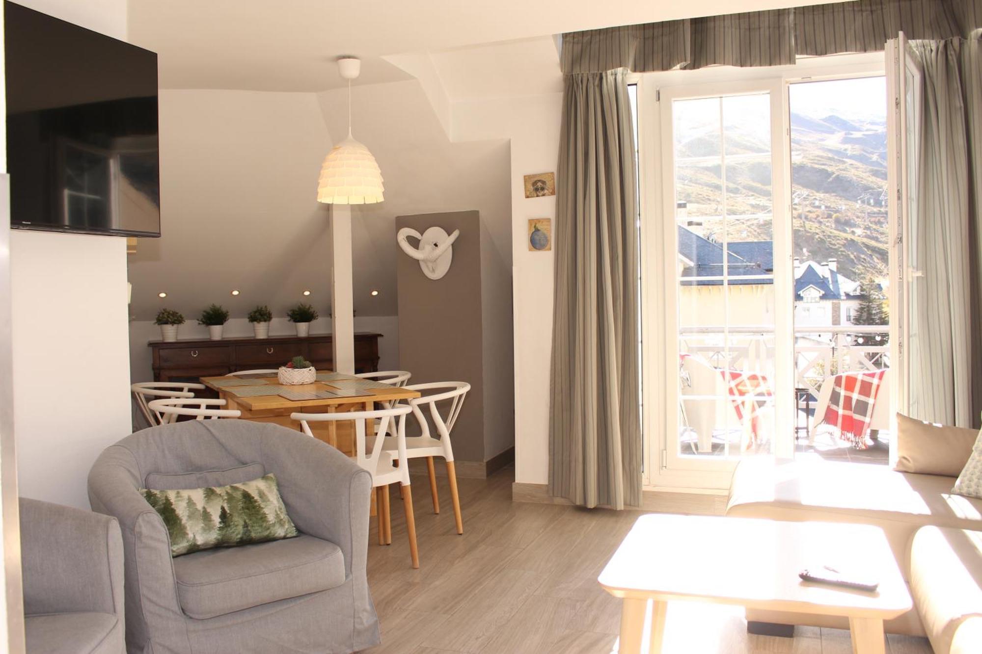 Inside Plaza Sierra Nevada Apartment Bagian luar foto