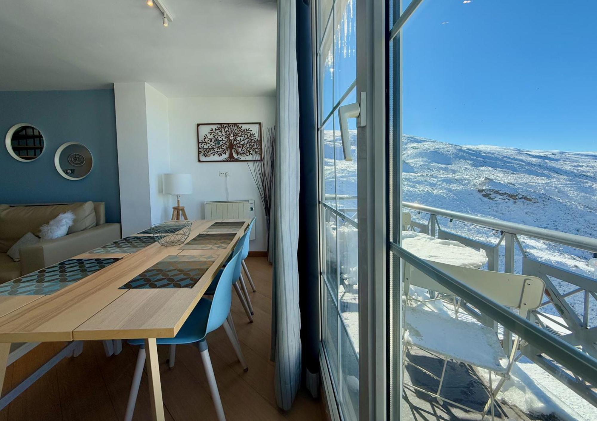 Inside Plaza Sierra Nevada Apartment Ruang foto